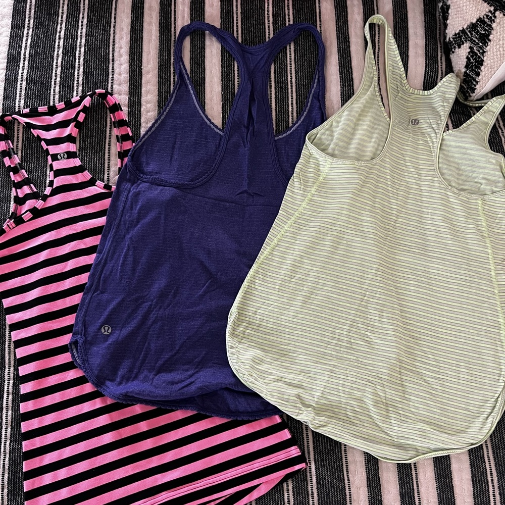 Lululemon bundle of 3 tops! Size 2